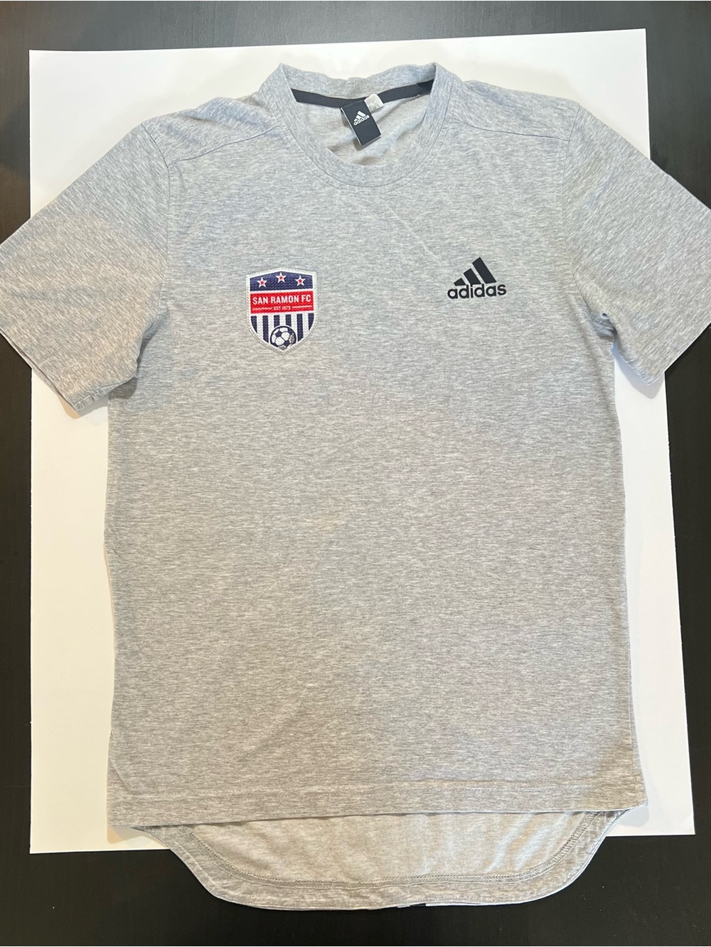 adidas Men’s Light Gray San Ramon FC Crest Short Sleeve Tee, Small